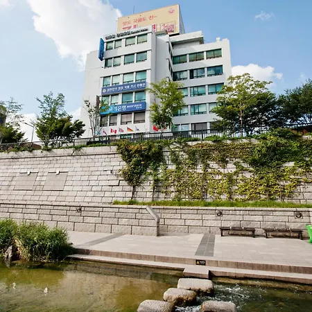 Central Tourist Hotel