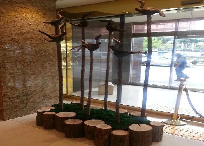 Tourist Hotel