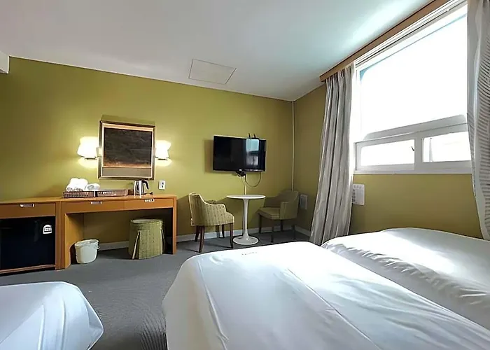Tourist Hotel